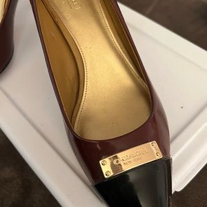 Coach burgundy black gold high heels shoes 8.5 size